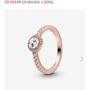 Pandora rose gold ring 🌟